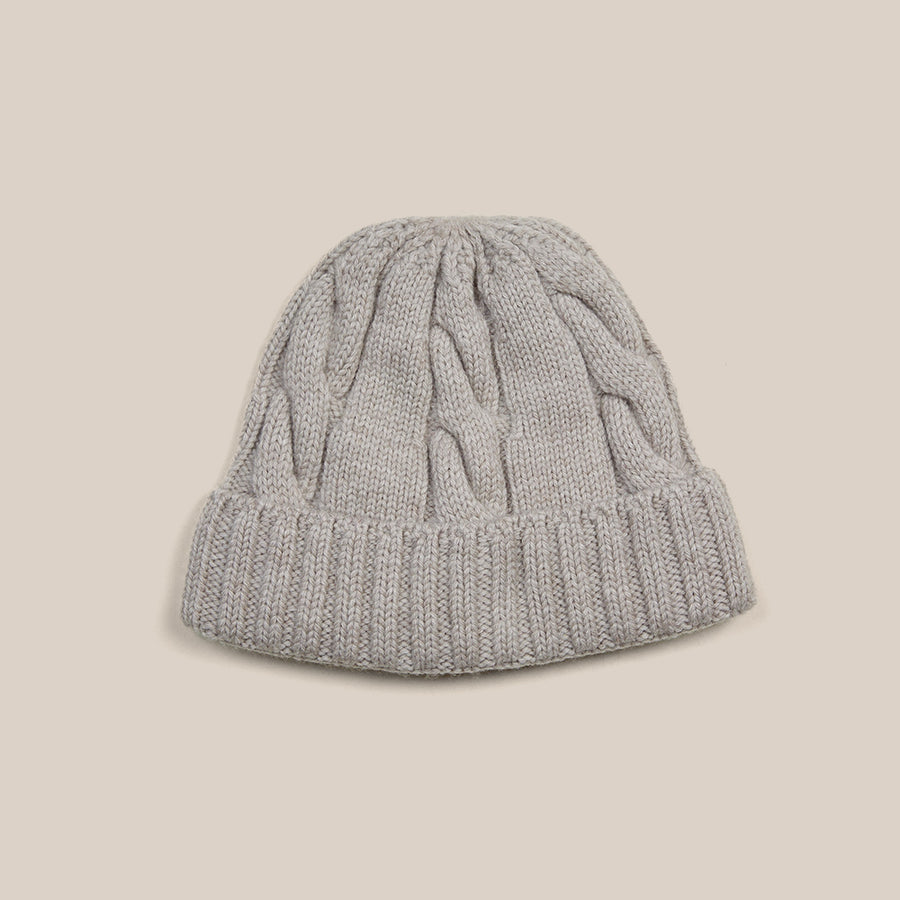 Cable Knit Beanie - Oatmeal